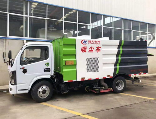小型掃路車(chē) 街道路面清潔的高效解決方案